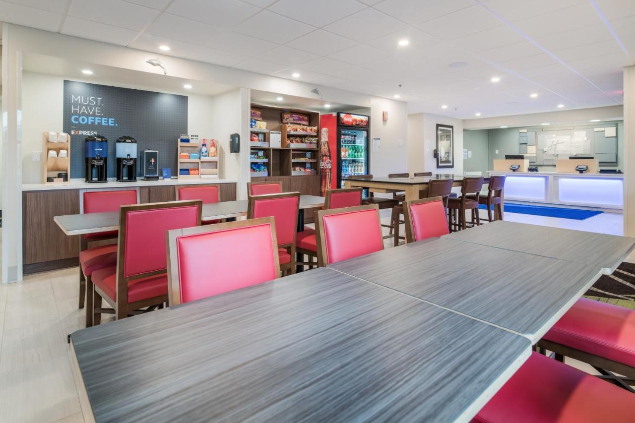 Holiday Inn Express - Plymouth By Ihg Dış mekan fotoğraf